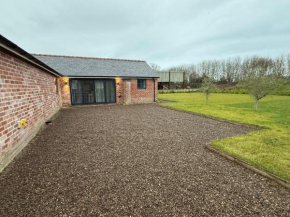 Oak View at Moss Bank Farm